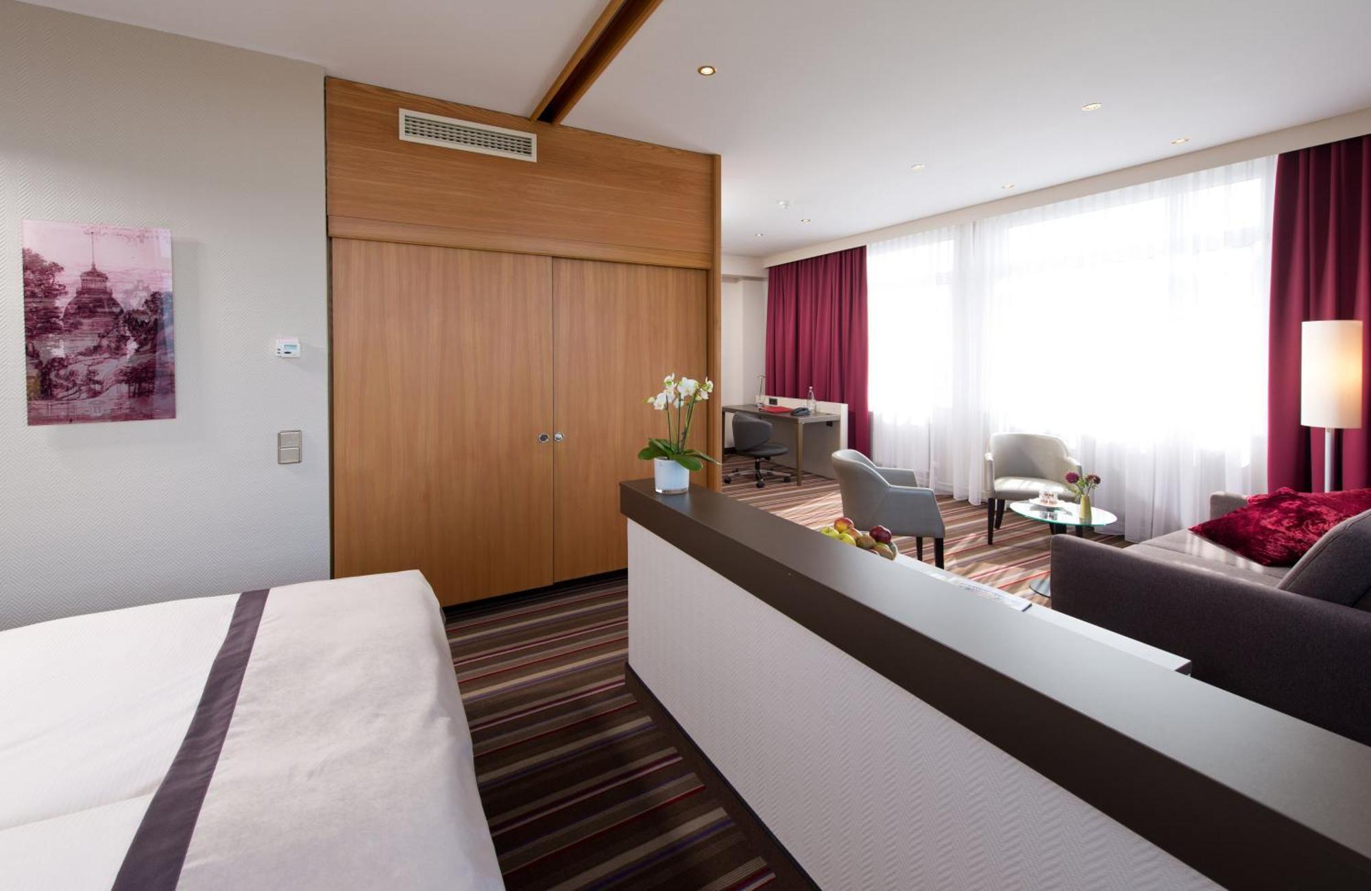 Leonardo Hotel Karlsruhe Dış mekan fotoğraf