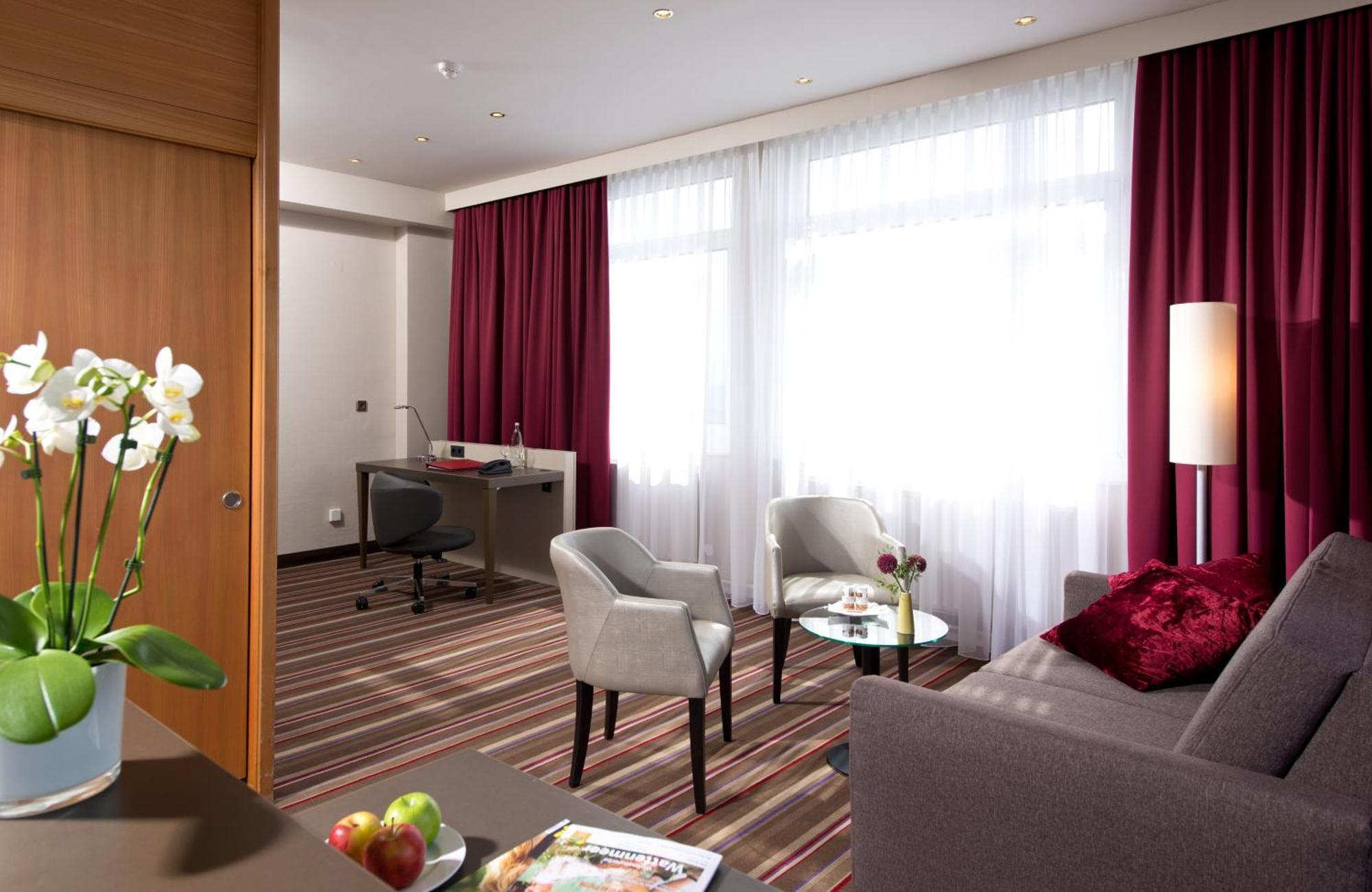 Leonardo Hotel Karlsruhe Dış mekan fotoğraf