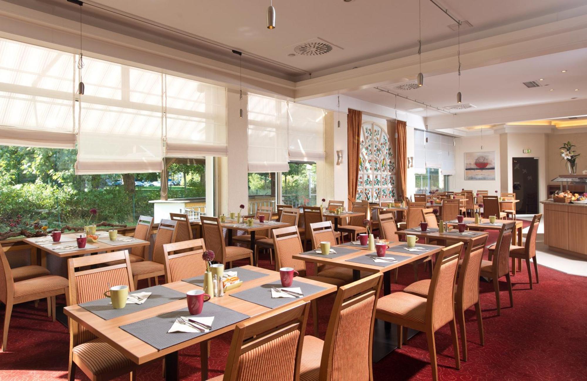 Leonardo Hotel Karlsruhe Dış mekan fotoğraf