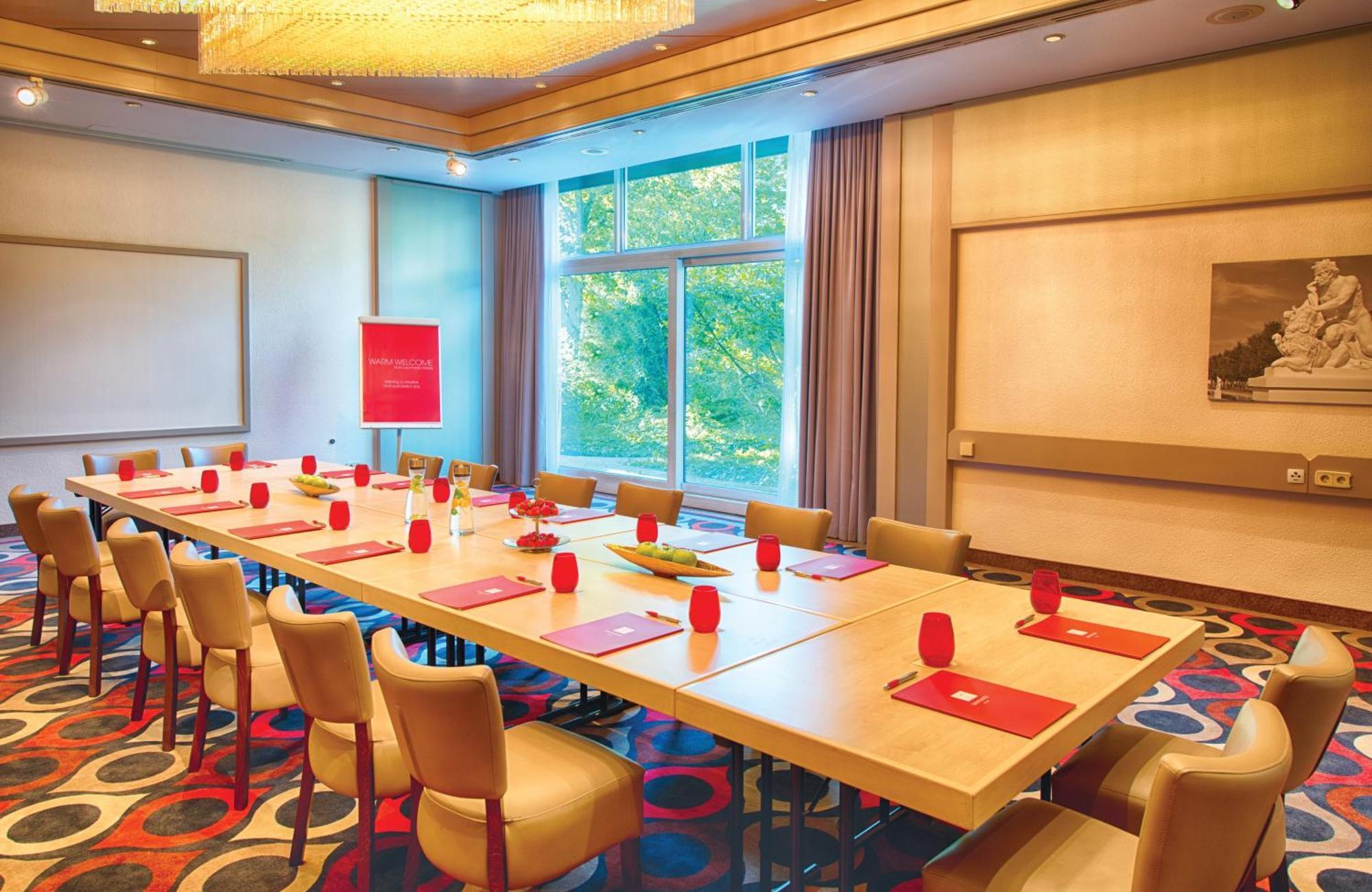 Leonardo Hotel Karlsruhe Dış mekan fotoğraf