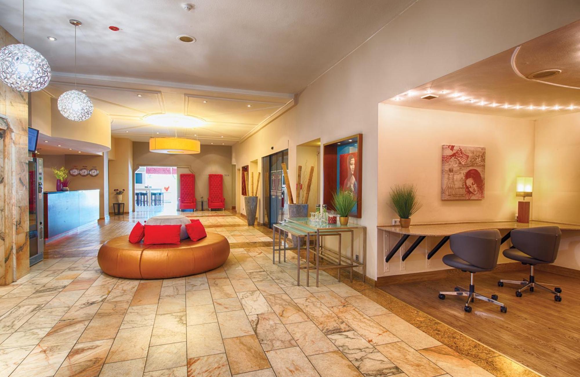 Leonardo Hotel Karlsruhe Dış mekan fotoğraf